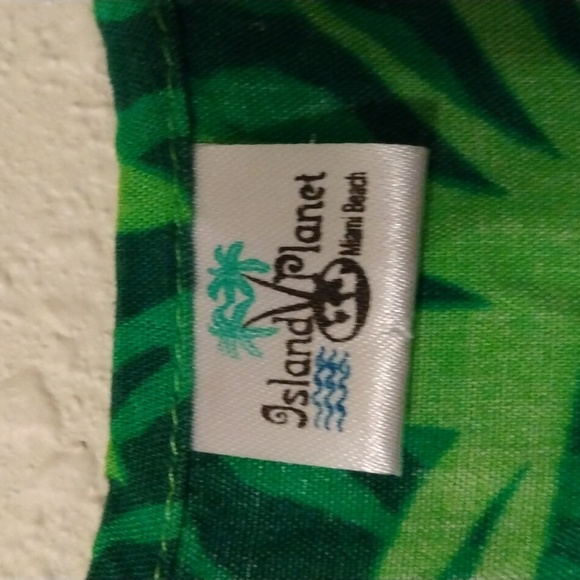 Cover-up - Picture 3 of 4